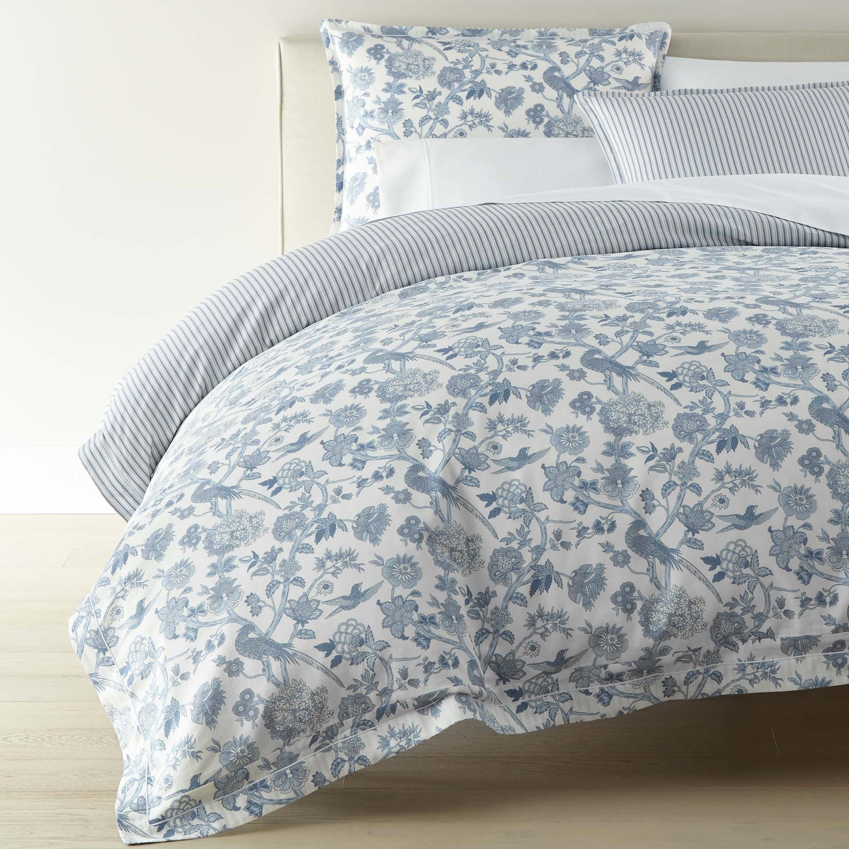 Highgrove Toile Reversible Duvet Set - Caitlin Wilson Design