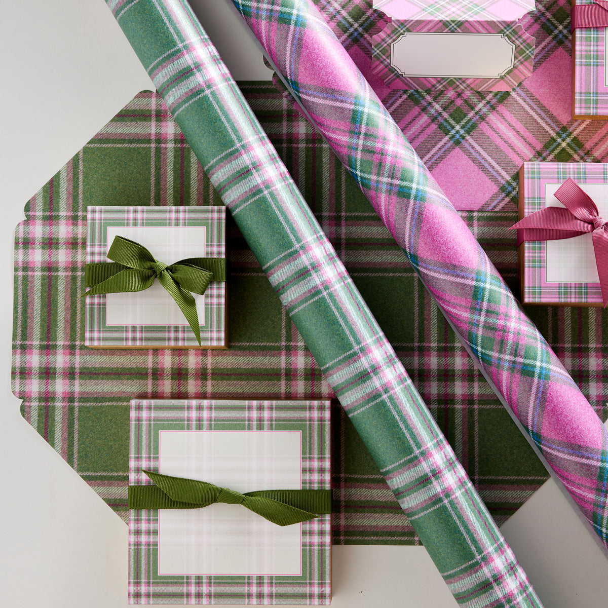Ivy Plaid Posh Die Cut Placemat