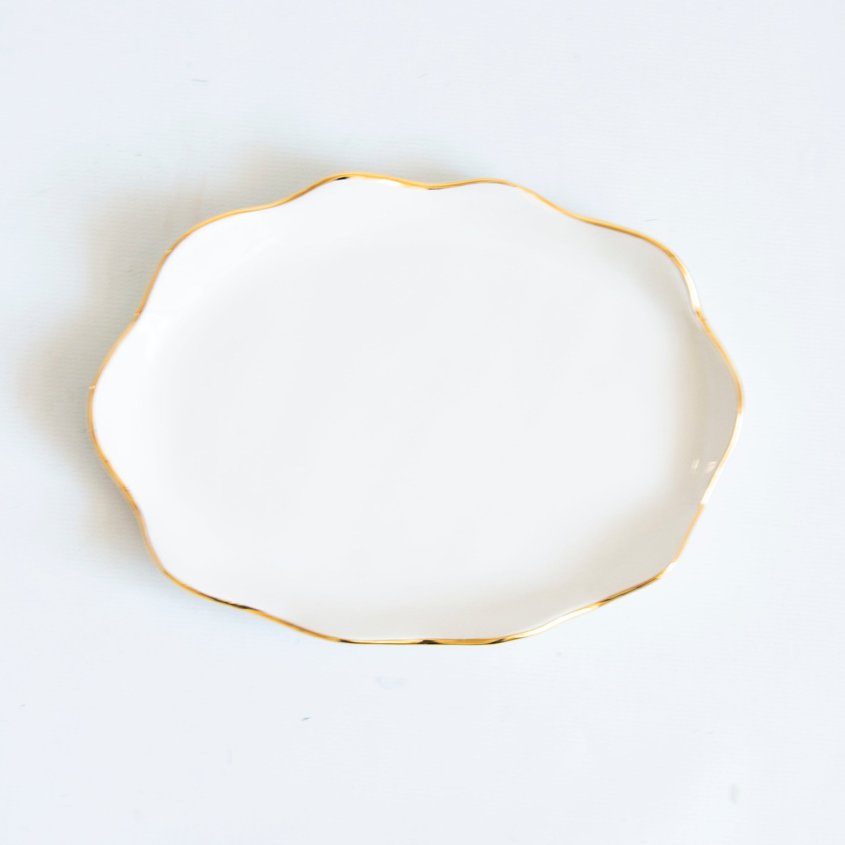 Savon Scallop Tray