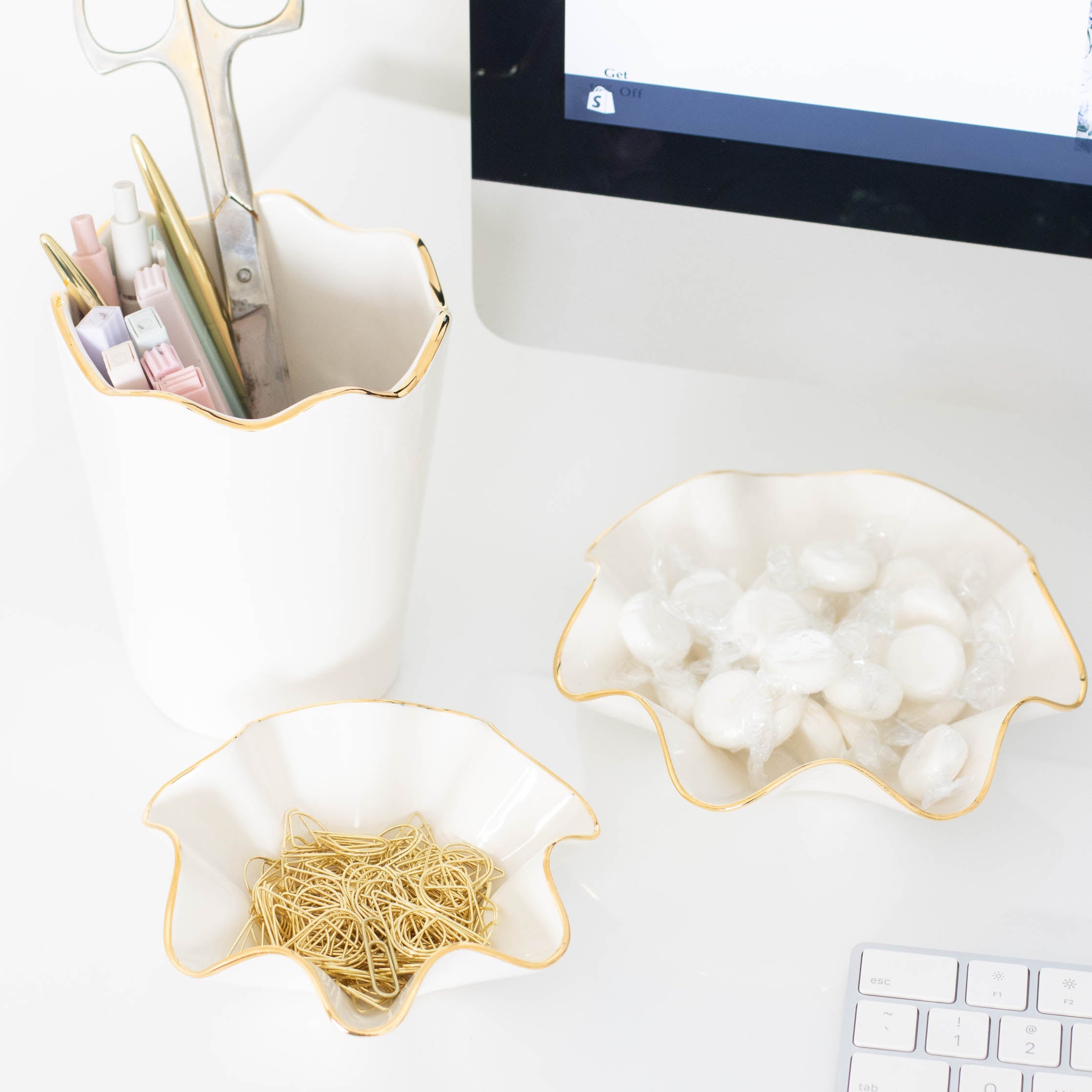 Adorn Wavy Bowl