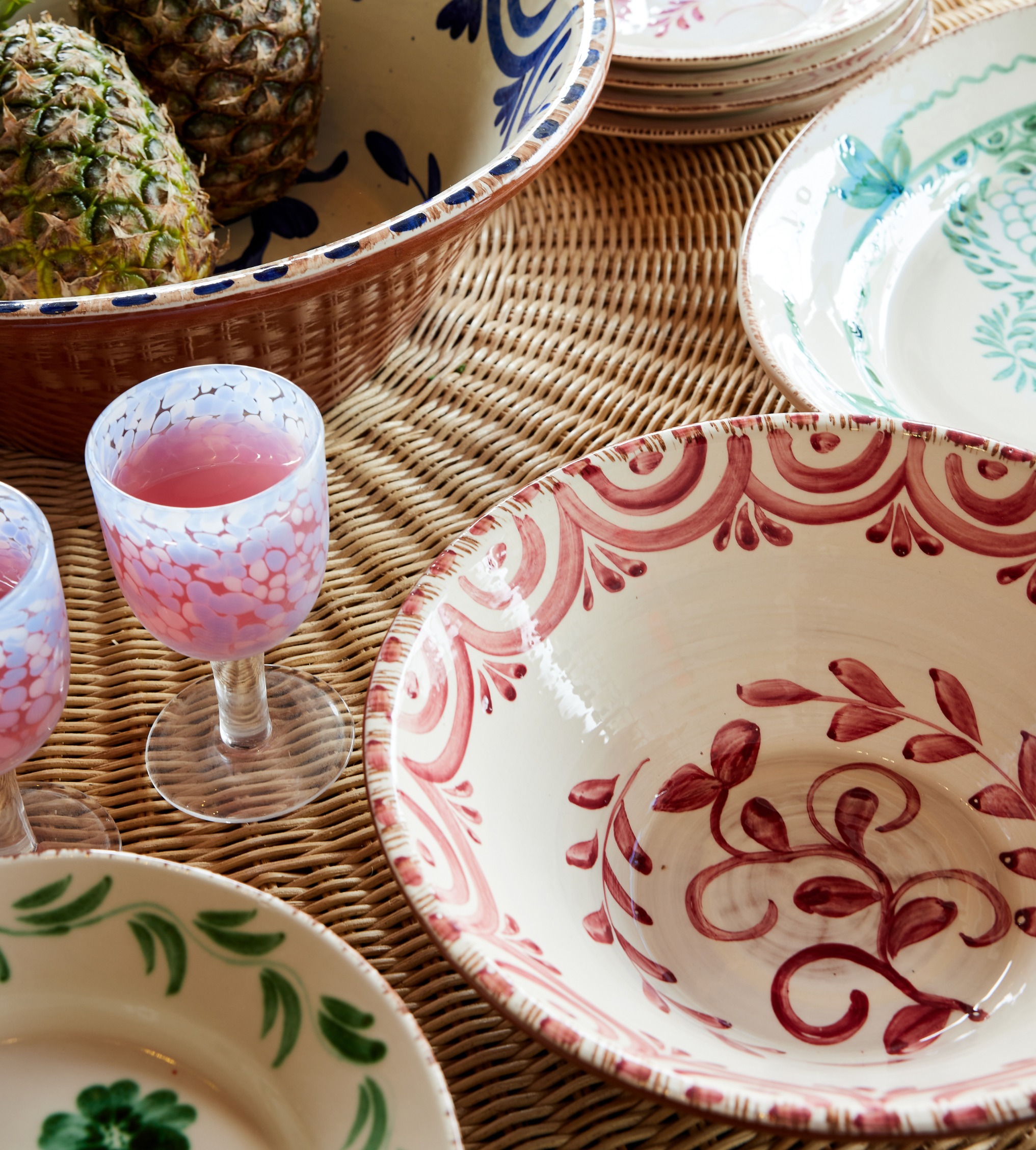 DINE IN STYLE | Entertaining Essentials