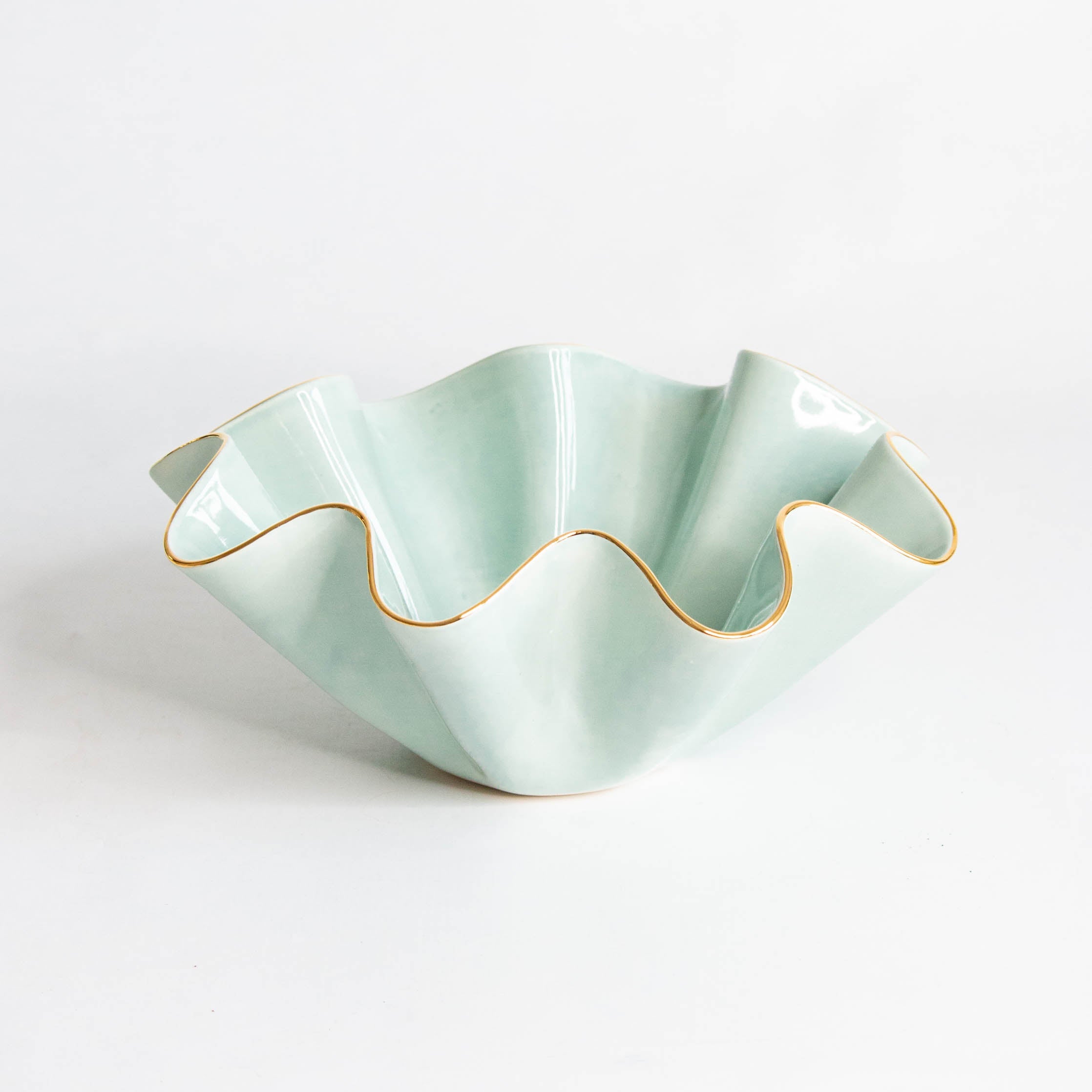 Desirie Wavy Bowl