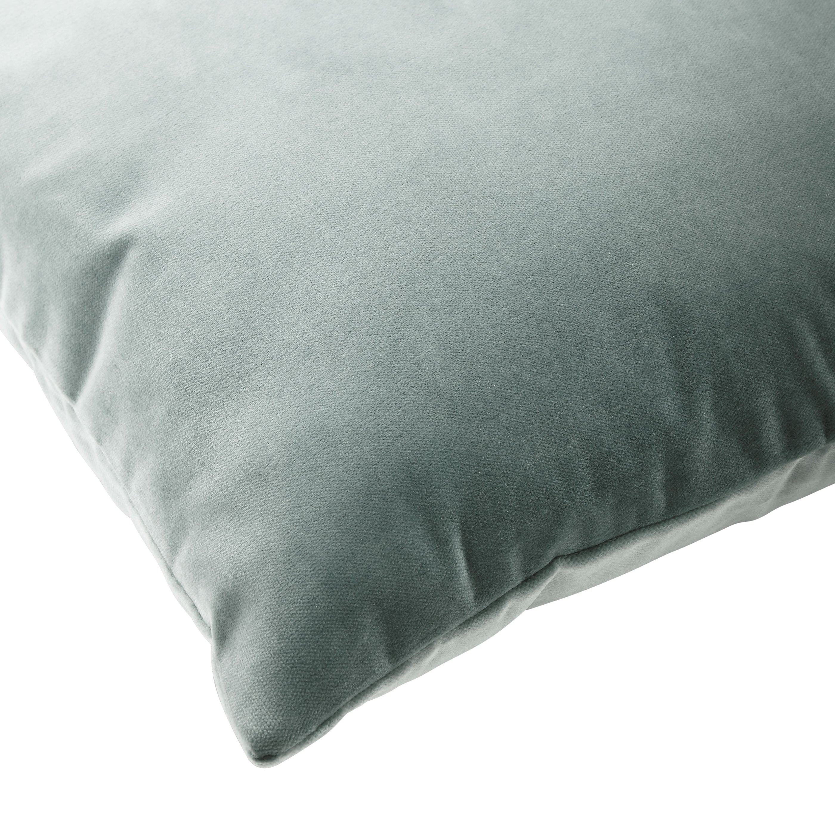 Nuova Green Velvet Pillow