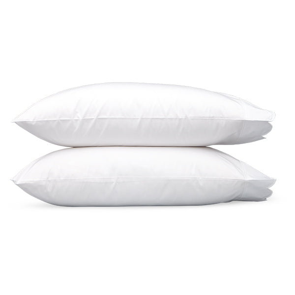 Butterfield White Scalloped Pillowcase