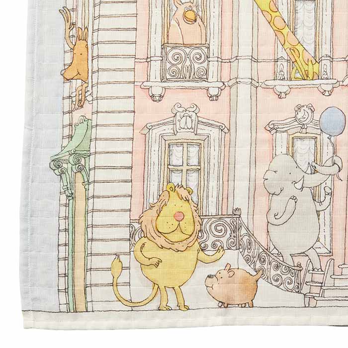 Animals on Atelier Choux Carré Monceau Maison Multipurpose Blanket