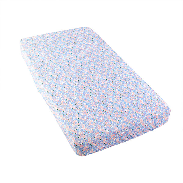 Posy Petal Crib Sheet