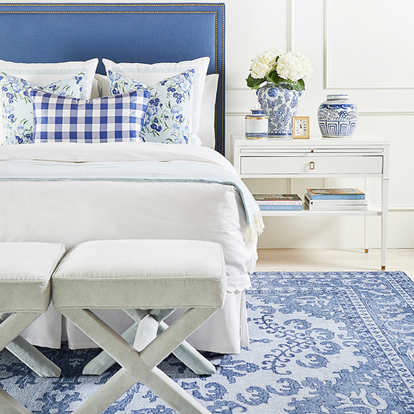 Indigo Simone Wool Rug in Bedroom