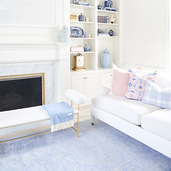  Sky Blue Desi Area Rug in Living Room