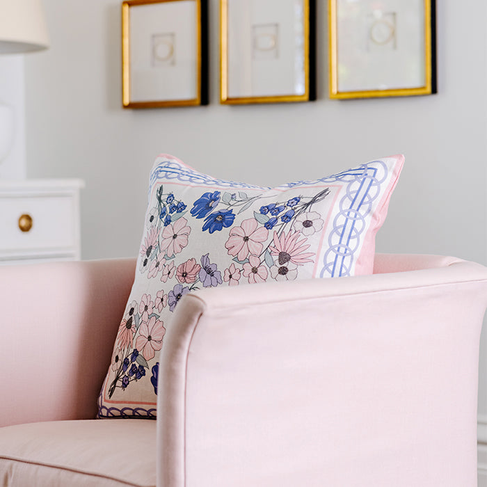 The Best Vintage Floral Pillow Covers 2023 - Caitlin Marie Design