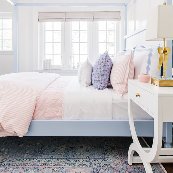 Alexis White Side Table in Bedroom