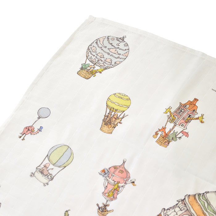 Design Detail on Atelier Choux Carré Hot Air Balloon Swaddle Blanket