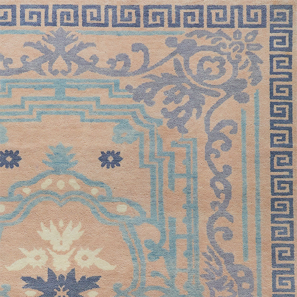 Border detail of Georgette Rug in Blush